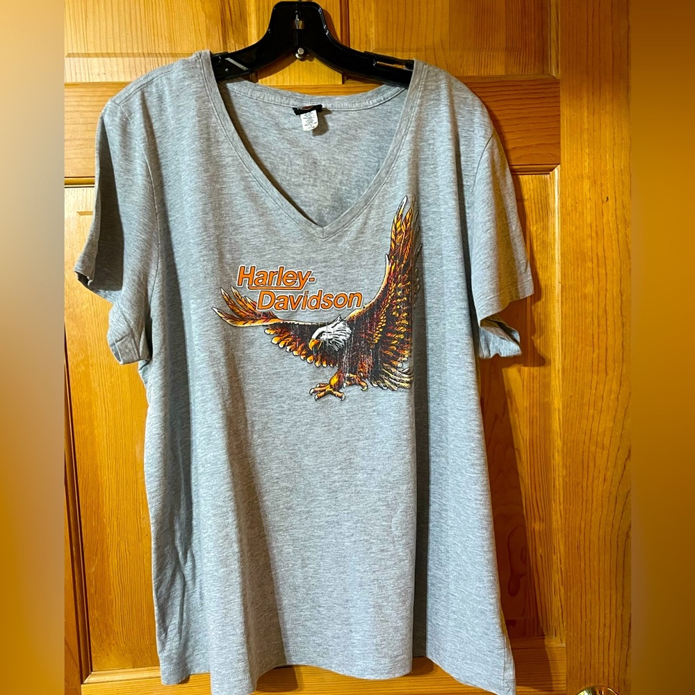 Harley Davidson V-neck T-shirt